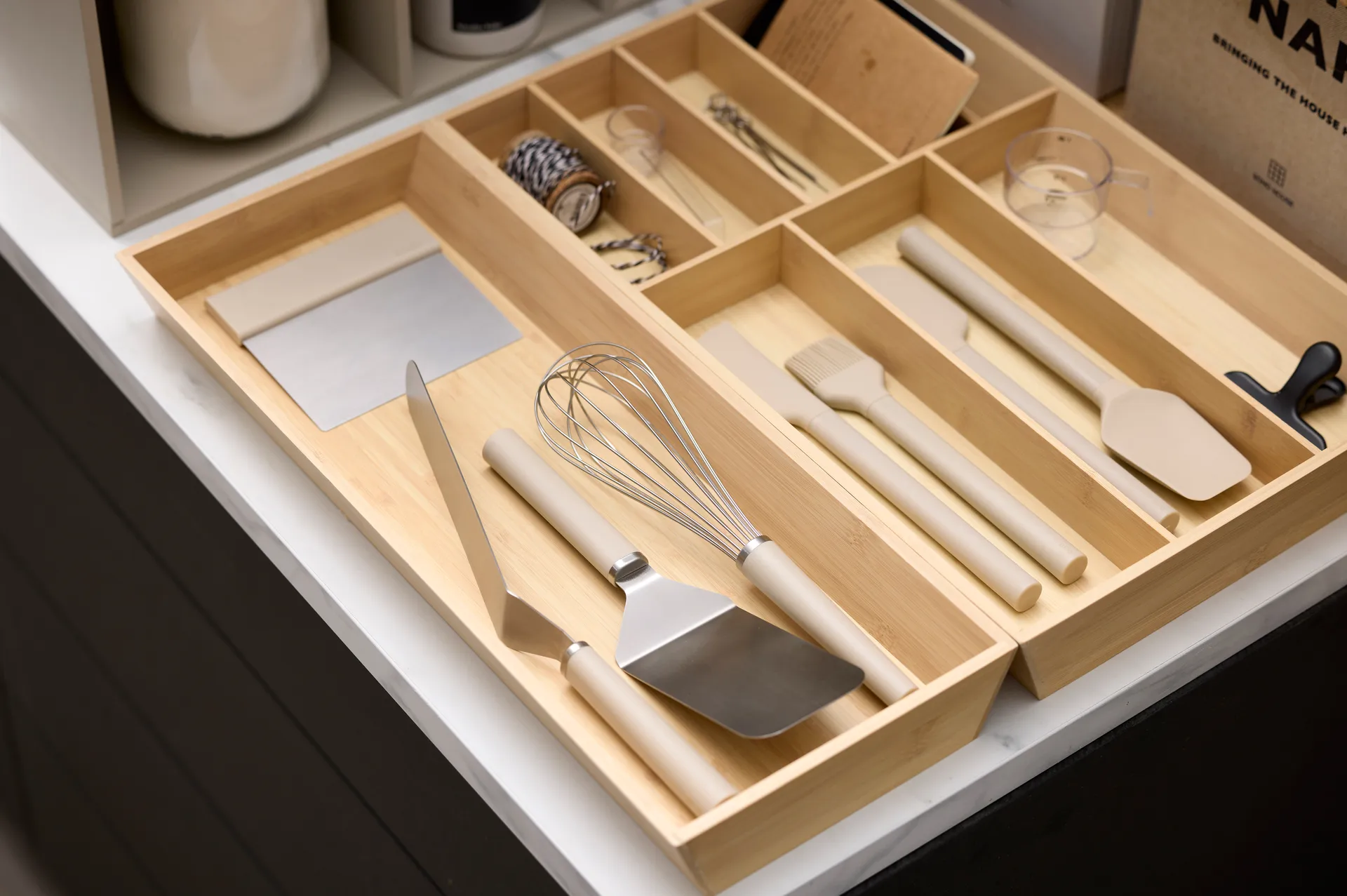 Emma pallovispilä teräs 27 cm, Humus Rosti