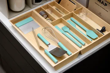 Emma pallovispilä teräs 27 cm - Nordic green - Rosti