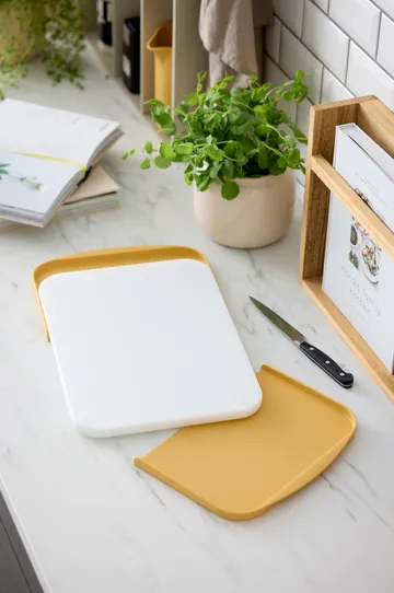 Separa-leikkuulauta tarjottimilla - Curry, 39x26 cm - Rosti