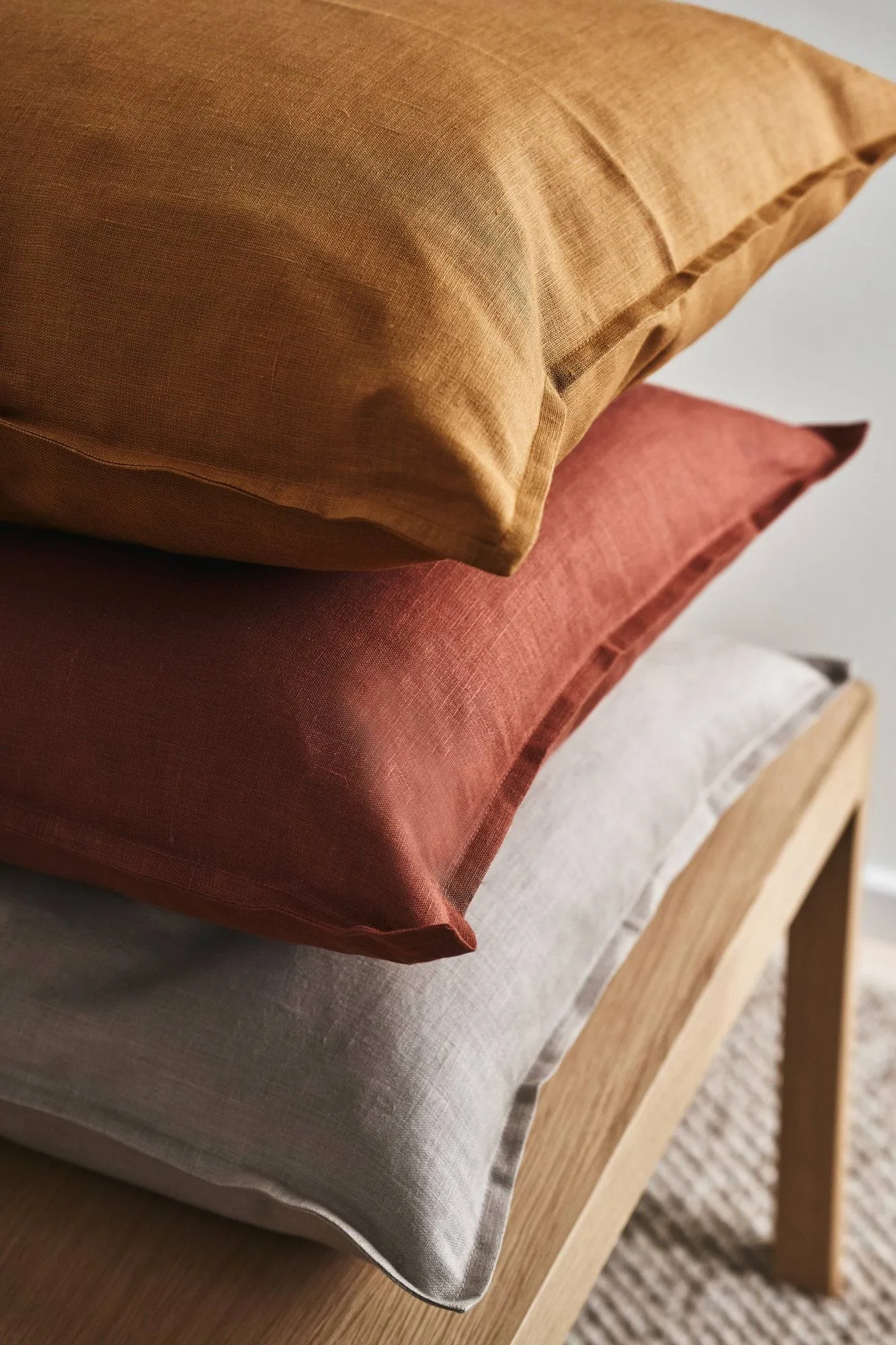 Calm tyynyliina pellava 50x50 cm, Mustard Scandi Living