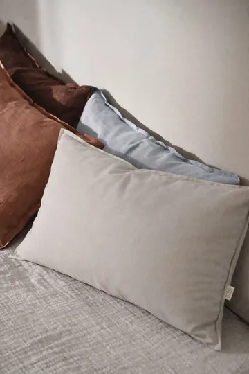 Calm tyynynpäällinen pellava 40 x 60 cm - Greige - Scandi Living