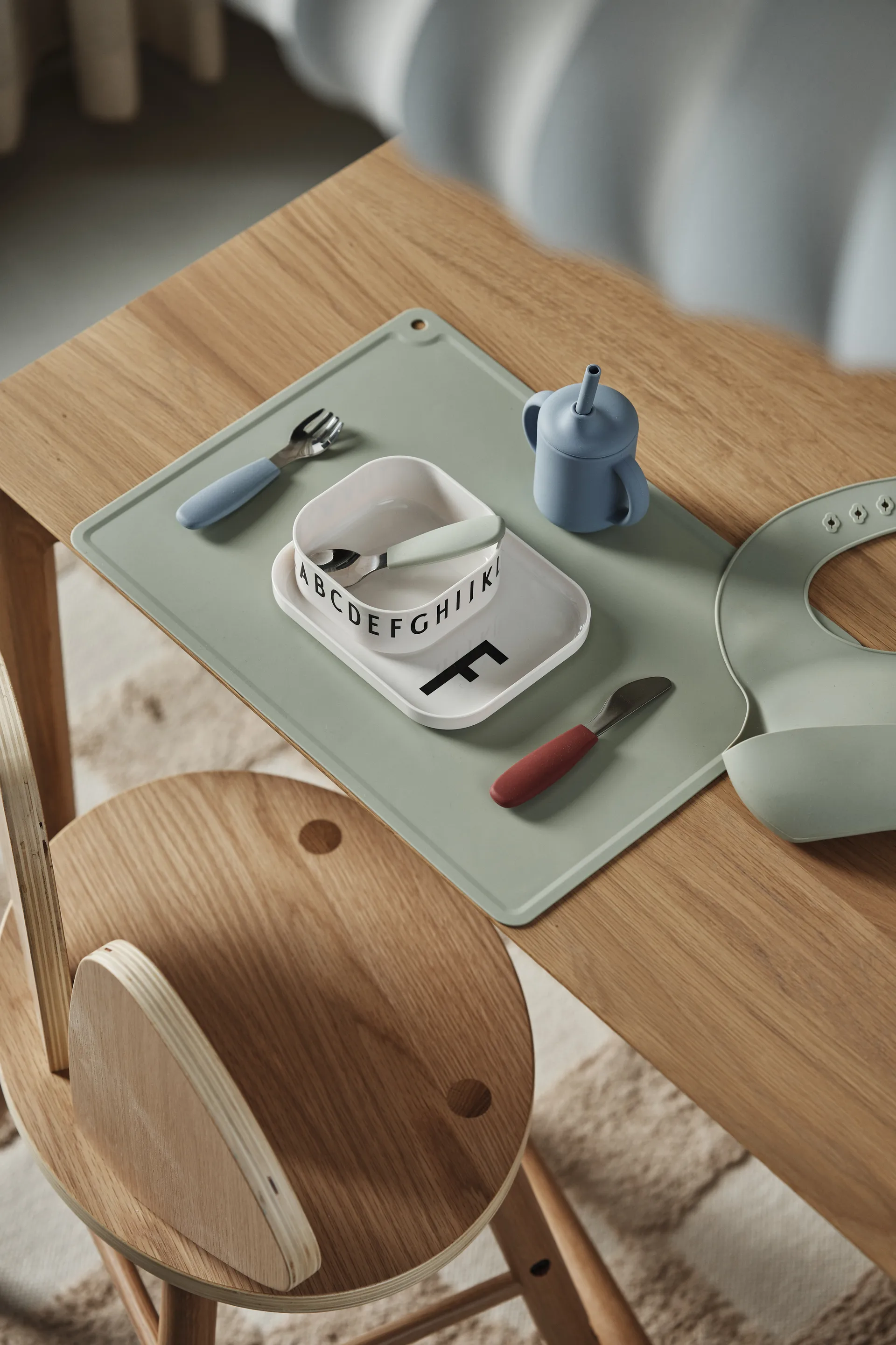 Idun muki silikonipillillä 120 ml, Sininen Scandi Living