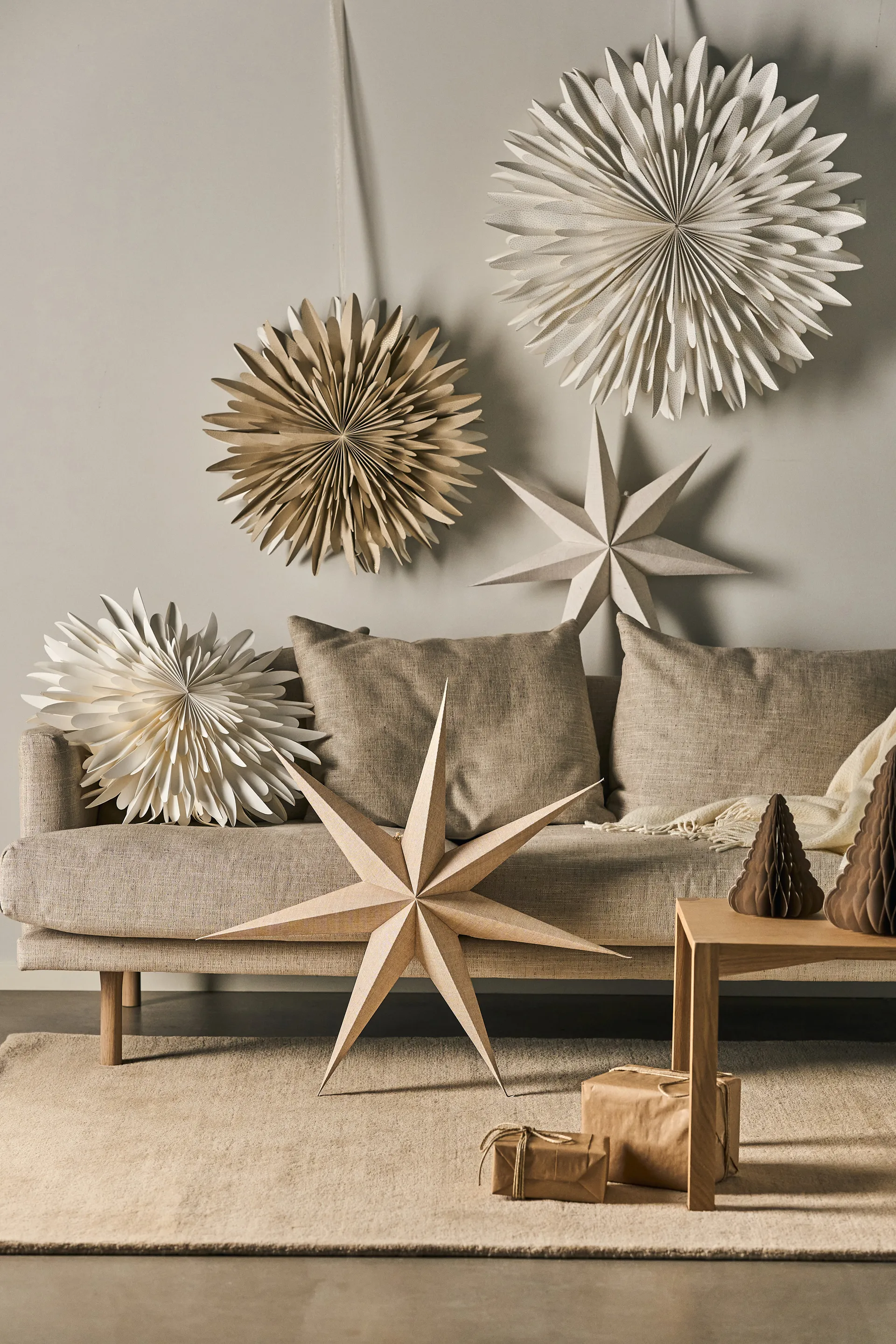 Luna adventtitähti Ø80 cm 2-pakkaus - Valkoinen pilkullinen,  Scandi Living