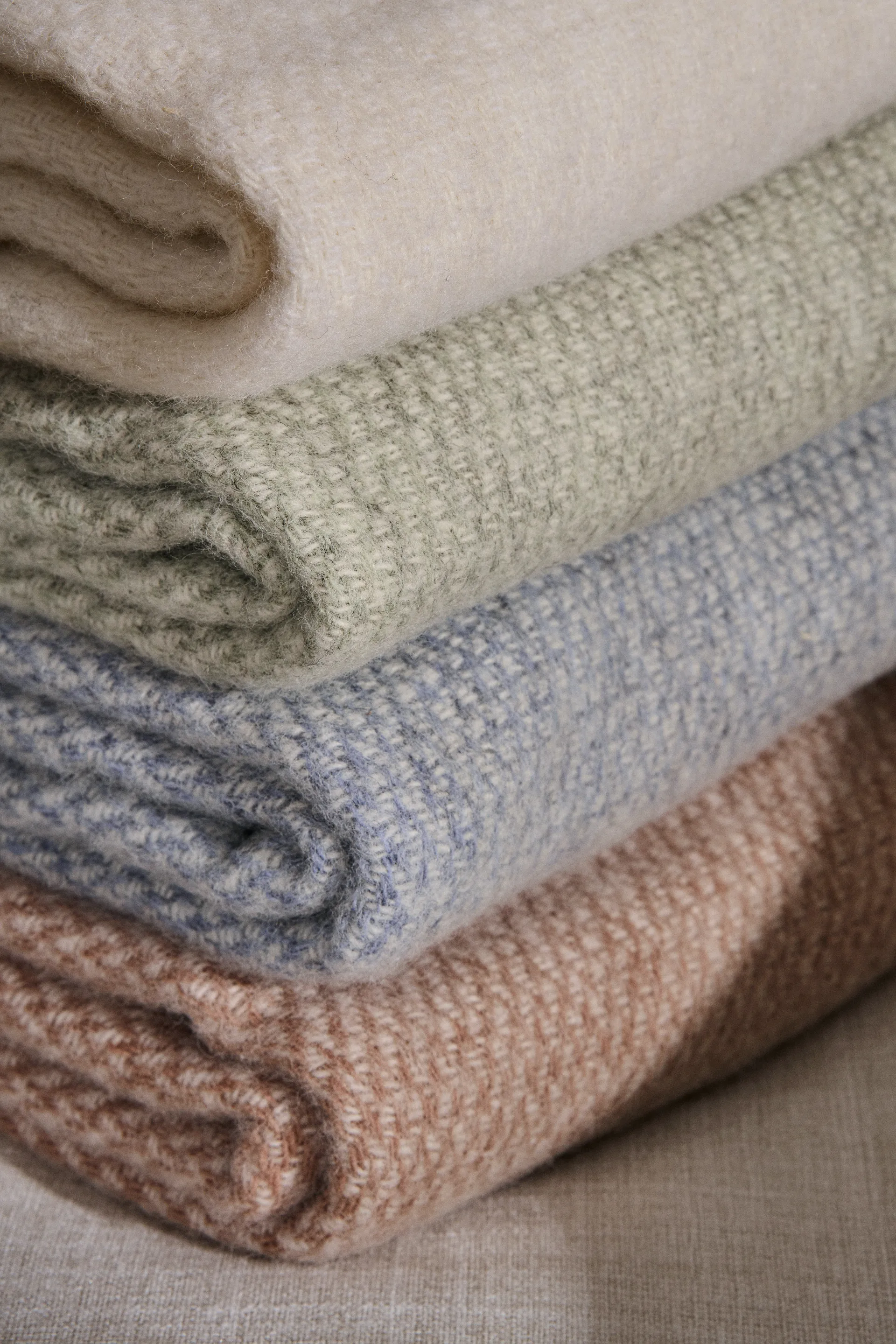 Sandstone villahuopa 130x180 cm, Punainen Scandi Living