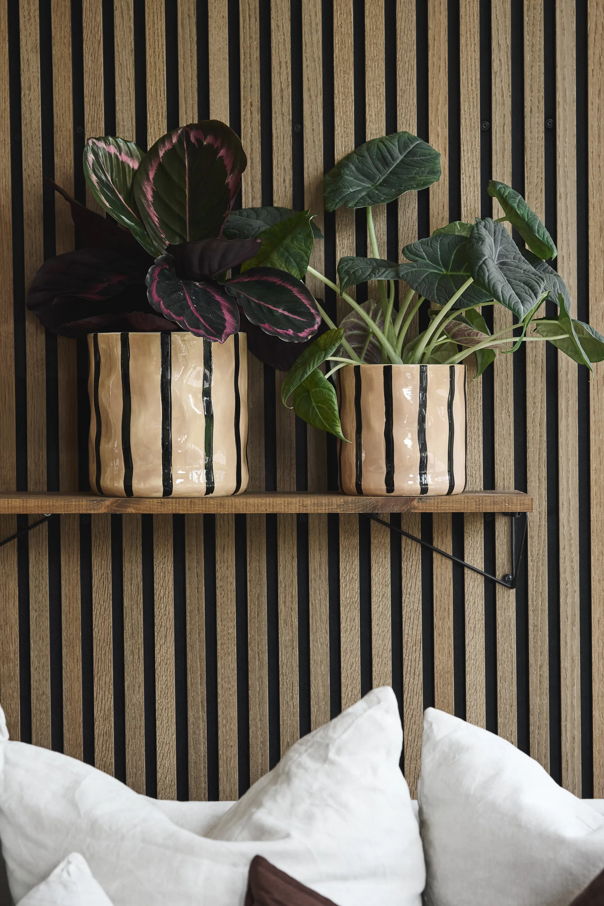 Thrive ruukku Ø16 cm, Beige-musta Scandi Living