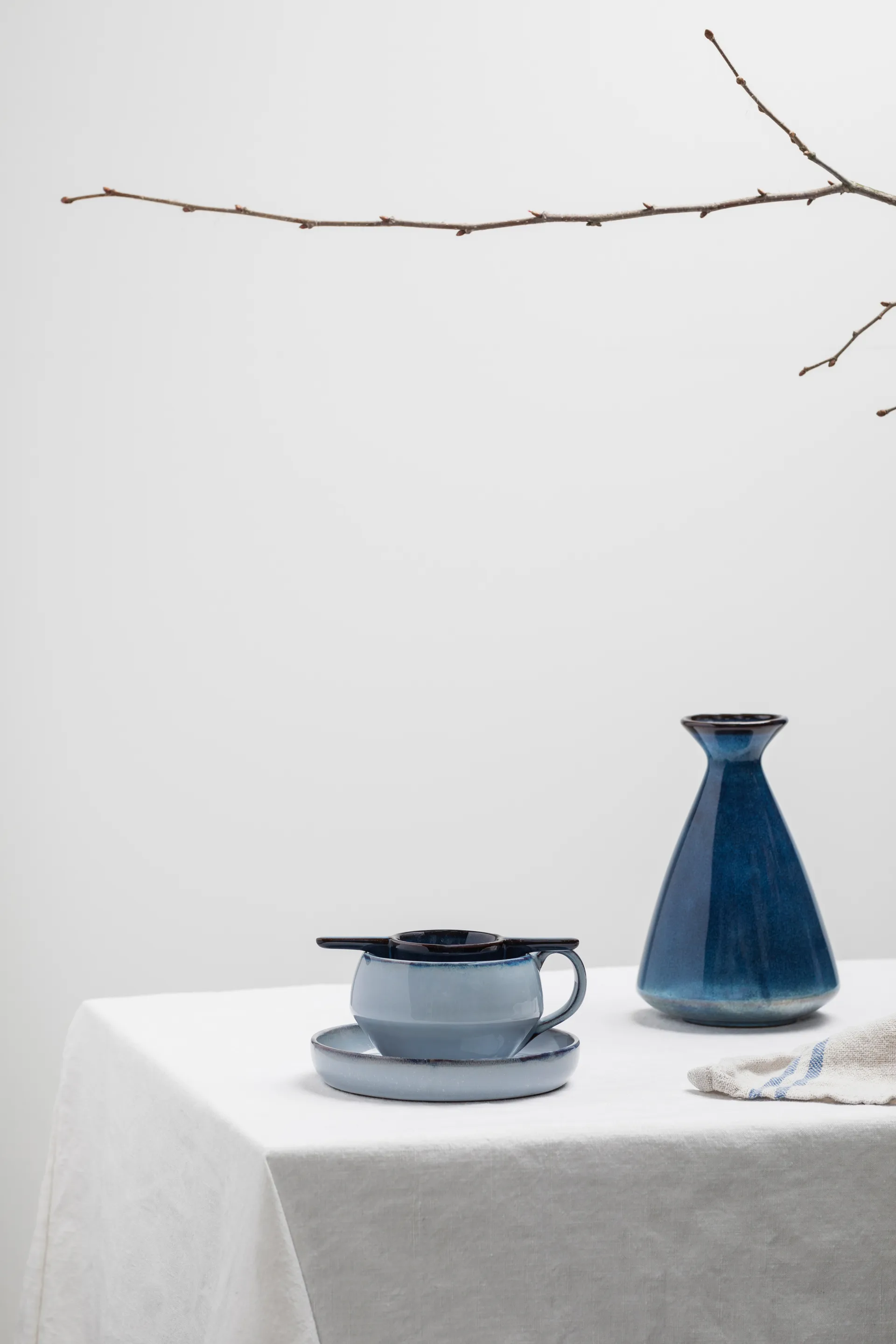 Pure kannu lasitettu 75 cl, Dark Blue Serax