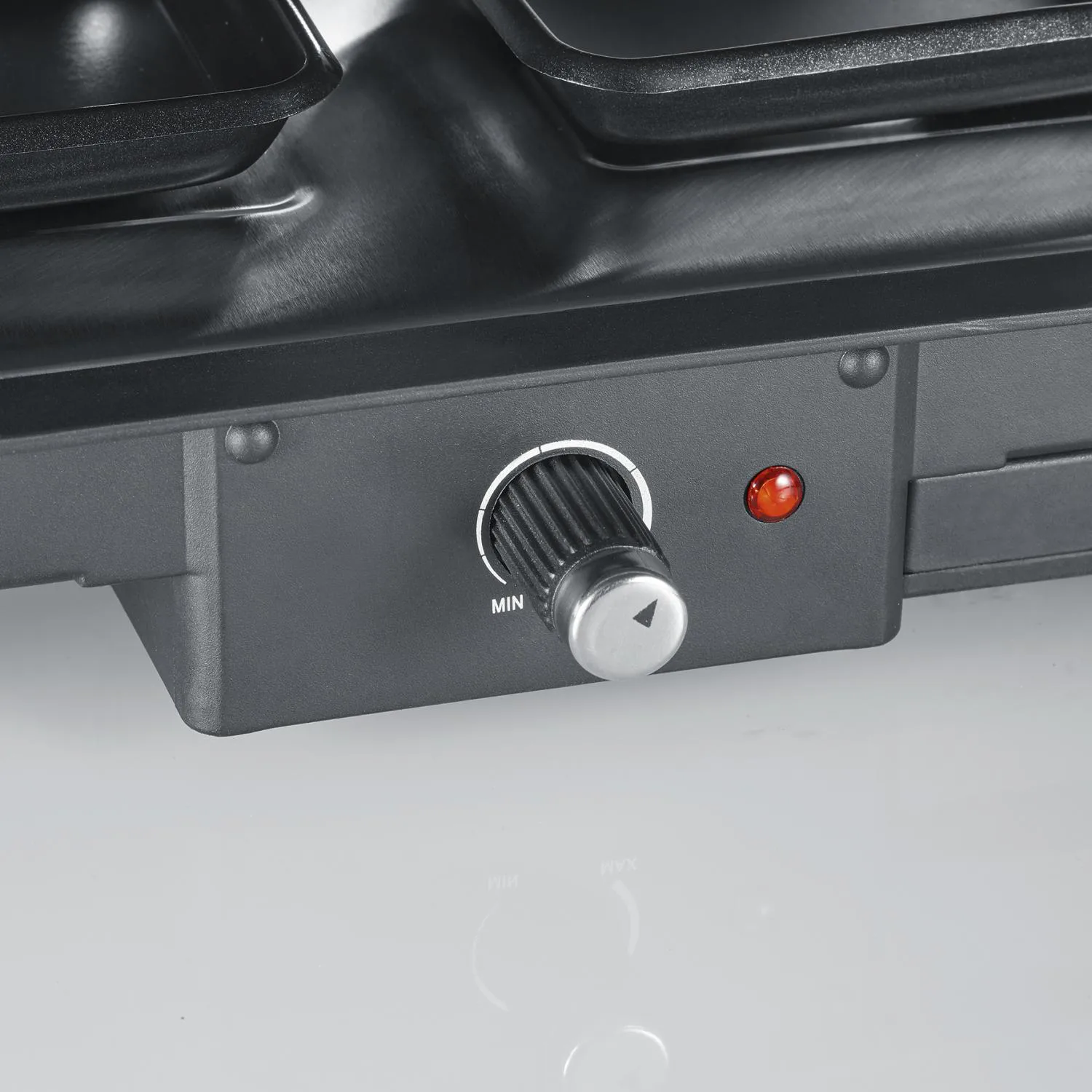 Severin RG 2374 raclette-grilli kivellä 8 pannua, Hopea Severin