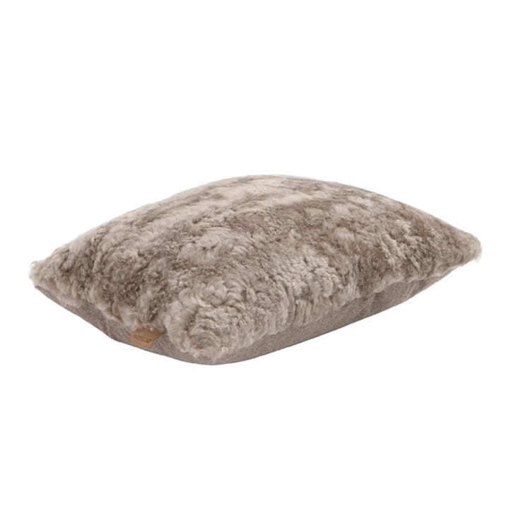 Shepherd Lina lampaannahkatyyny, 40 cm x 30 cm, kivi Shepherd of Sweden