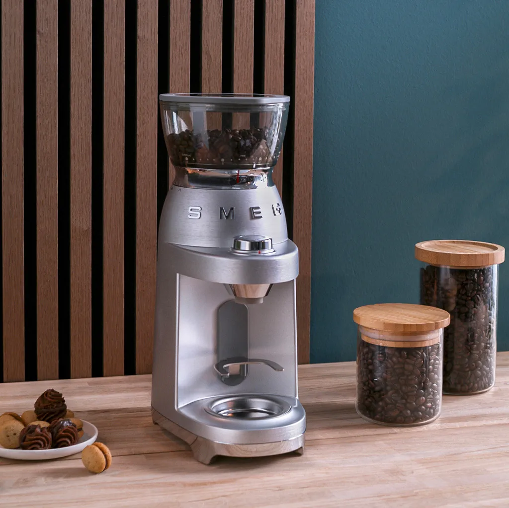 Smeg 50's Style kahvimylly, Kromi Smeg