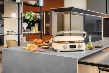 Smeg 50's Style monitoimigrilli - Creme korkeakiilto - Smeg