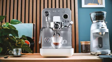 Smeg minipro espressokeitin - Valkoinen - Smeg