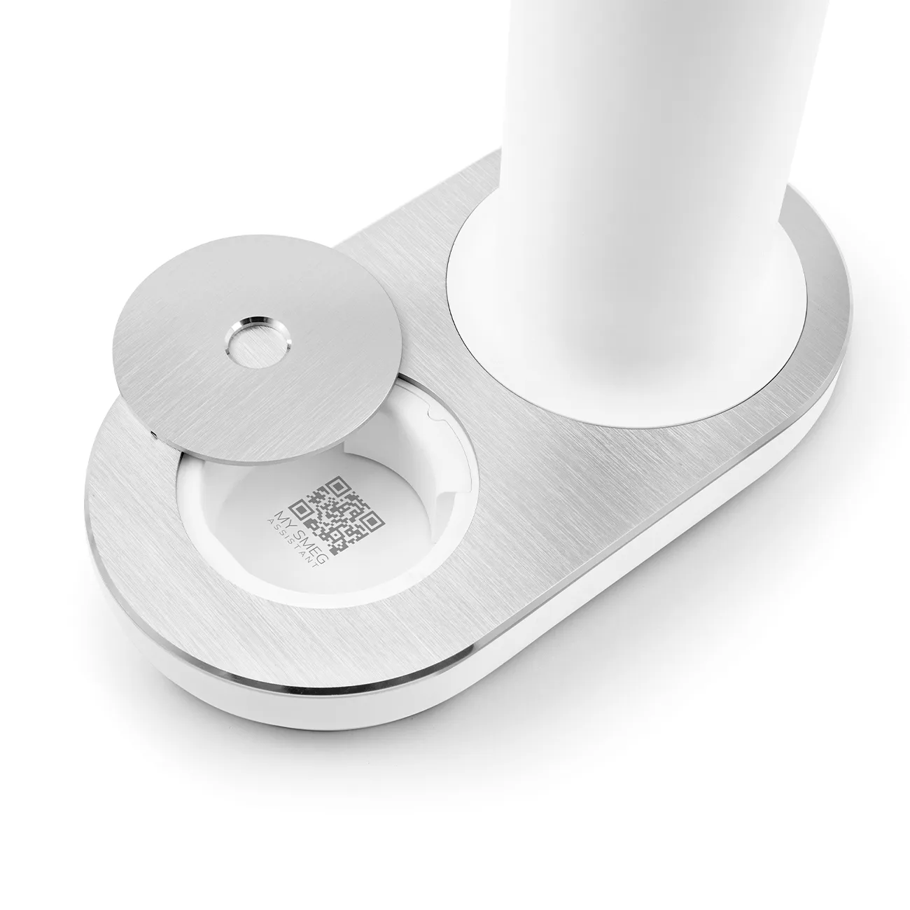 Smeg Sodamaker hiilihapotuslaite, Matt valkoinen Smeg