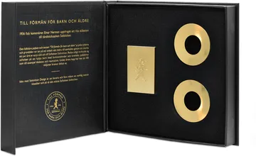 Solstickan juhlaboxi - 1 kpl tulitikkuaski, 2 kpl kynttilämansettia, messinkiä - Solstickan Design