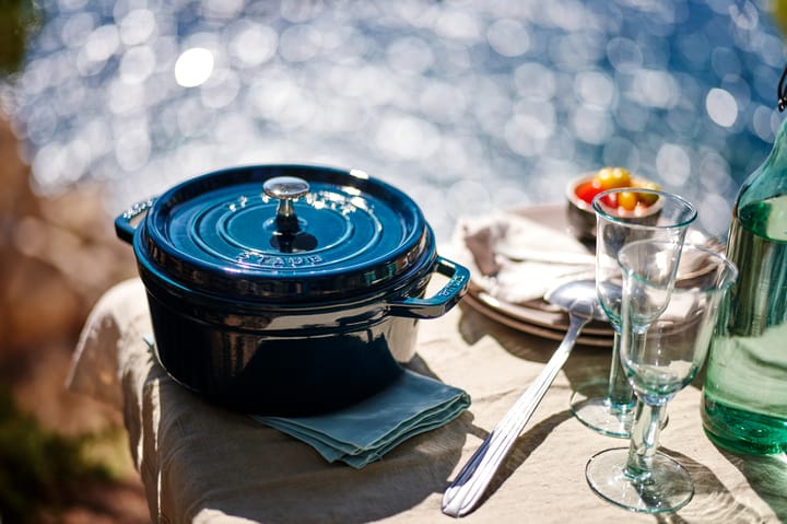 La Mer pyöreä pata, kolme emalikerrosta, 6,7 l STAUB
