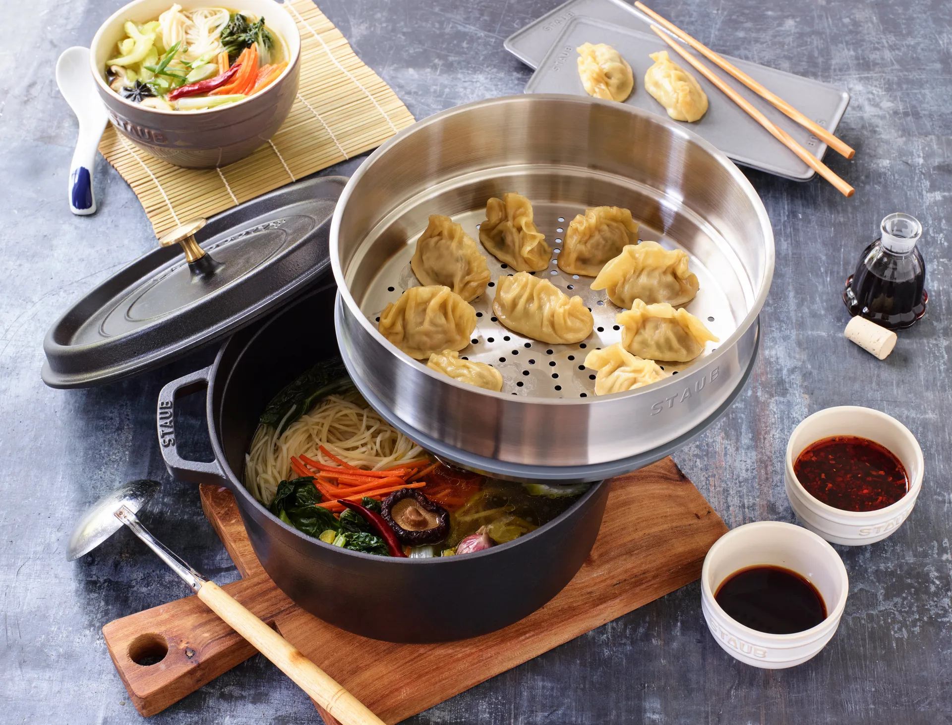 Staub höyrytysosa pata Ø26 cm, Ruostumaton teräs STAUB