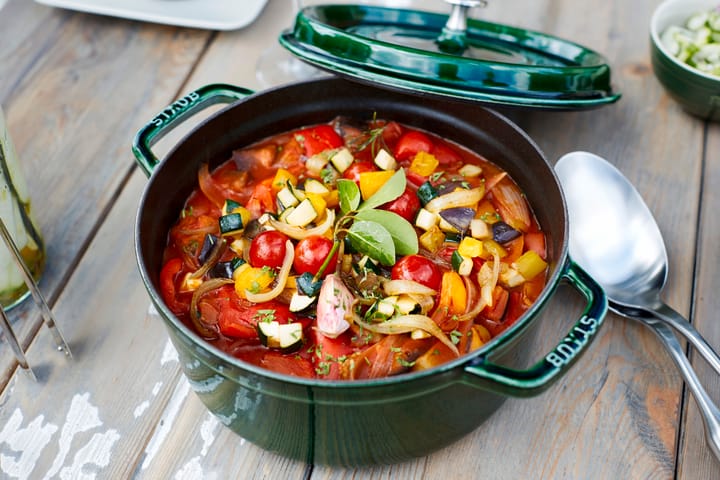 Staub La Cocotte pyöreä pata valurauta 5,2 L, Basilikanvihreä STAUB