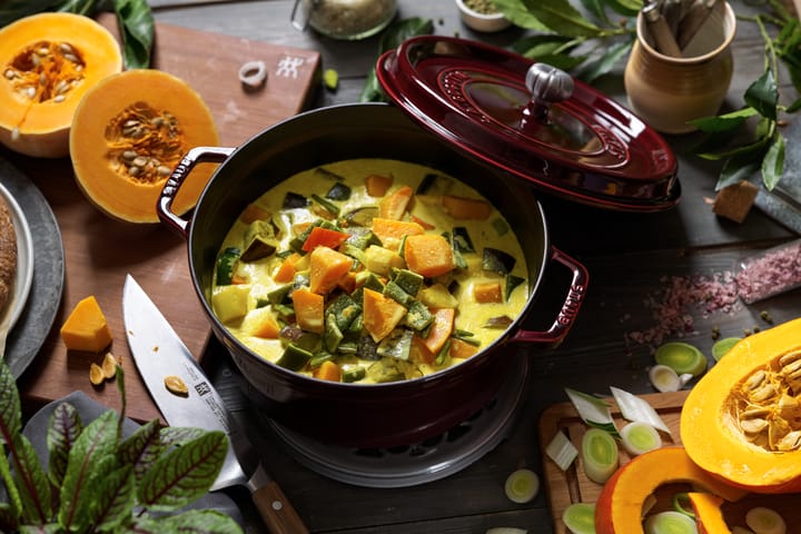 Staub La Cocotte pyöreä pata valurauta 5,2 L, Grenadiininpunainen STAUB