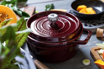 Staub La Cocotte pyöreä pata valurauta 5,2 L - Grenadiininpunainen - STAUB