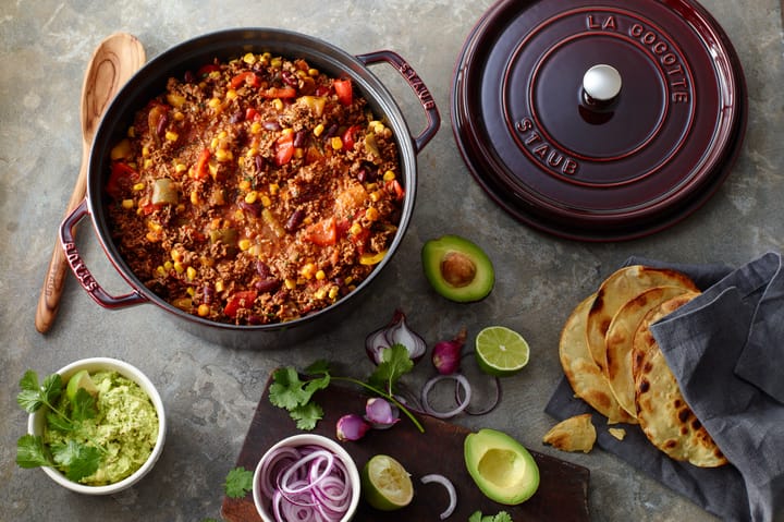 Staub La Cocotte pyöreä pata valurauta 6,7 L, Grenadiininpunainen STAUB