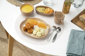 Staub lastenastiasto 4 osaa - Ruskea - STAUB