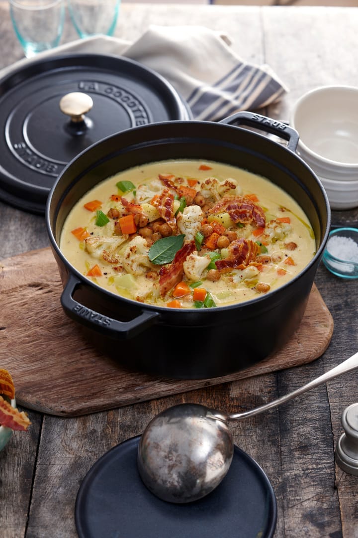 Staub pyöreä pata valurautaa, 6,7 l, musta STAUB