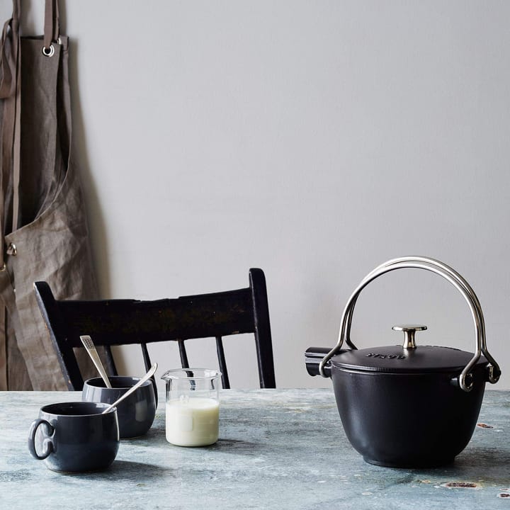 Staub teekannu pyöreä 1,15 L, Musta STAUB