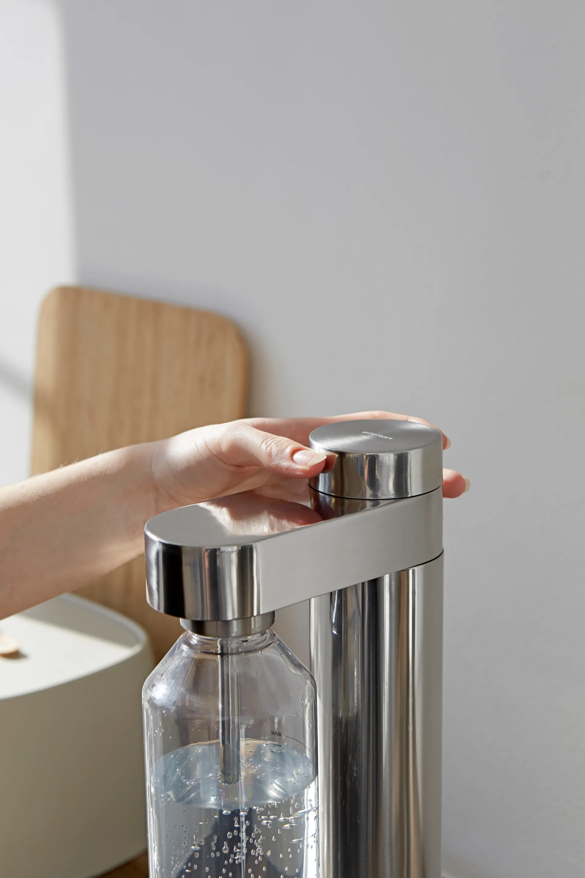 Brus hiilihapotuslaite, Steel Stelton