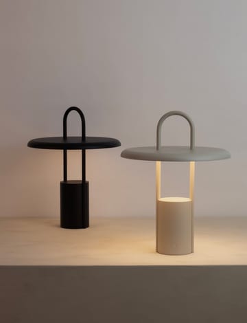 Pier LED-lamppu kannettava 33,5 cm - Black - Stelton