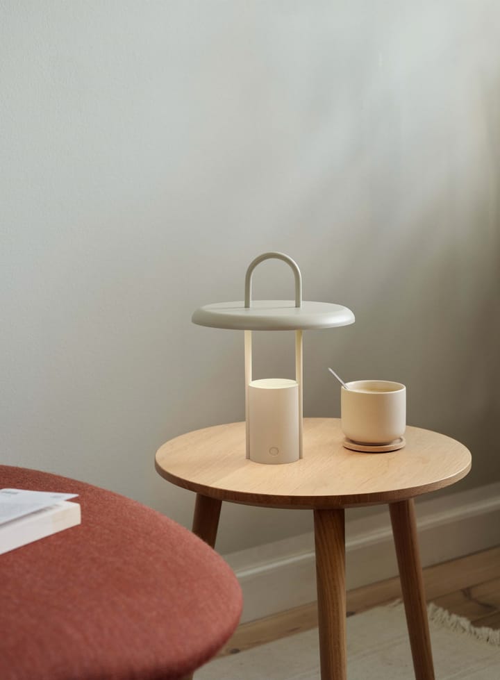 Pier LED-valaisin kannettava 25 cm, Sand Stelton