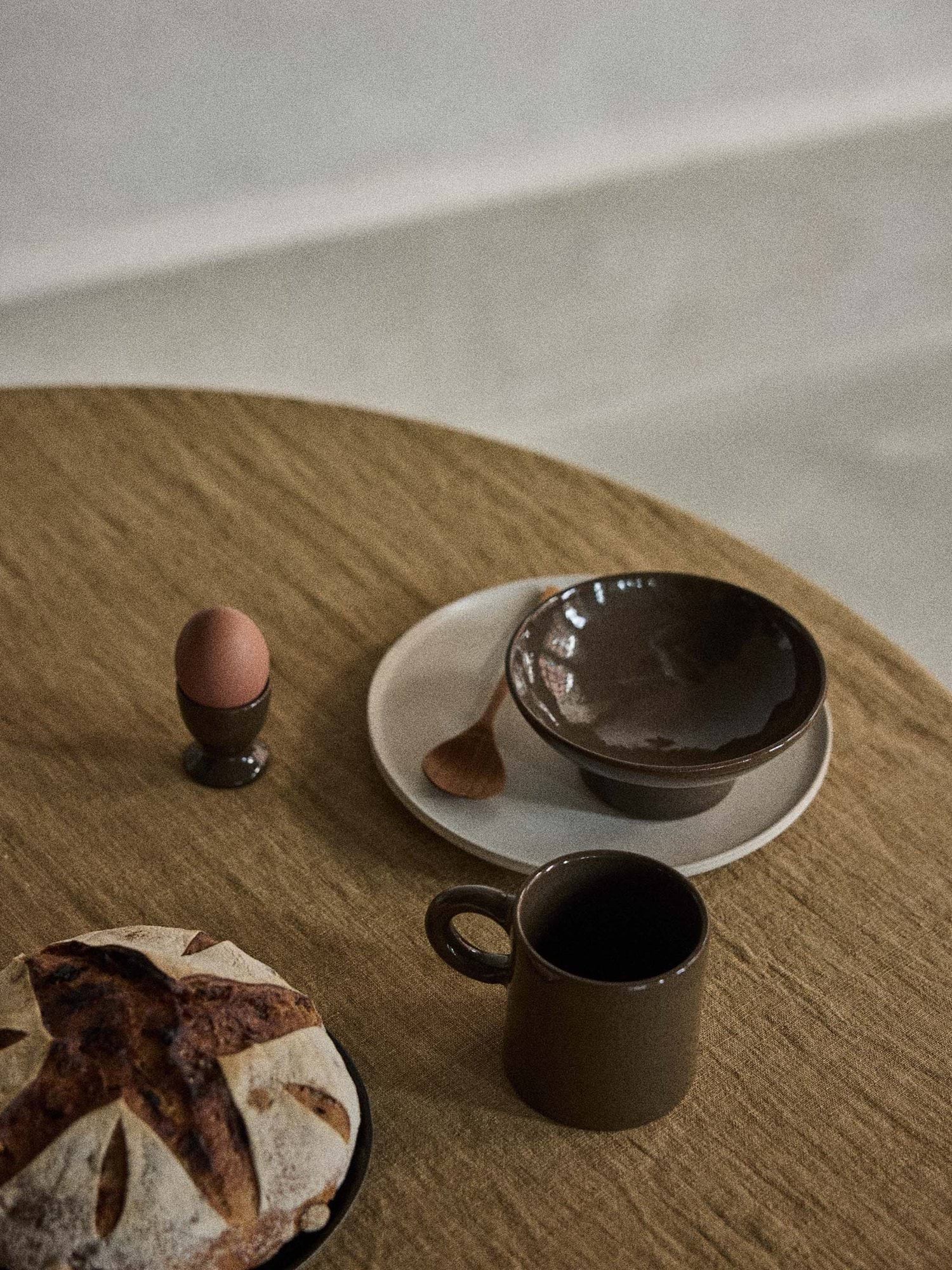 Elio jalallinen kulho, Tummanruskea, Ø14,5x6 cm Tell Me More