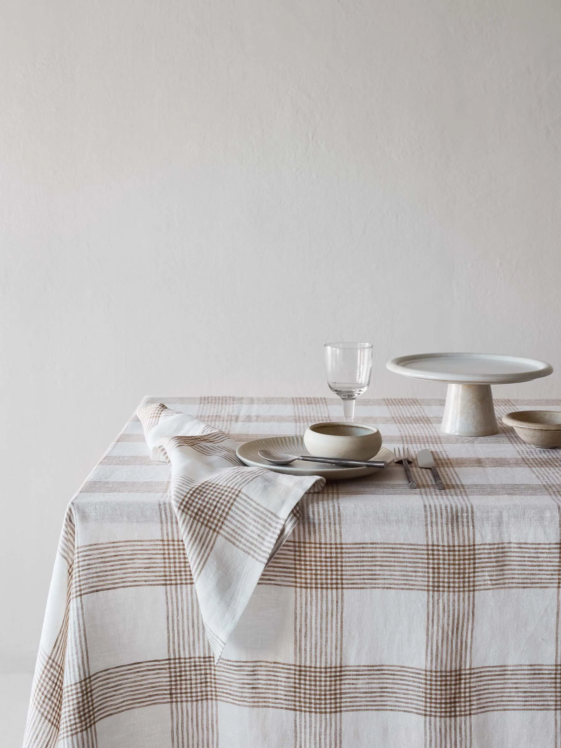 Odette kangasservietti, Ruskea, 45x45 cm Tell Me More