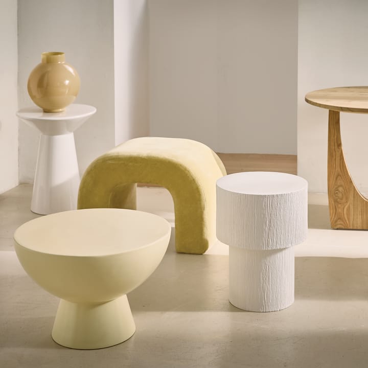 Alezio sivupöytä Ø 28,7 cm, Off white URBAN NATURE CULTURE