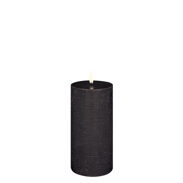 Pillar LED-kynttilä 7,8 x 15 cm - Musta - Uyuni Lighting