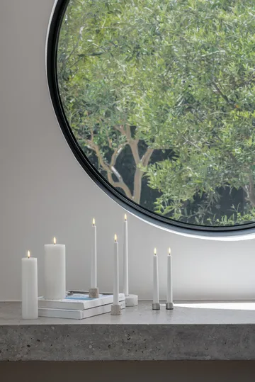 Uyuni LED Kruunukynttilä valkoinen 2-pakkaus - Ø2,3×25,2 cm - Uyuni Lighting