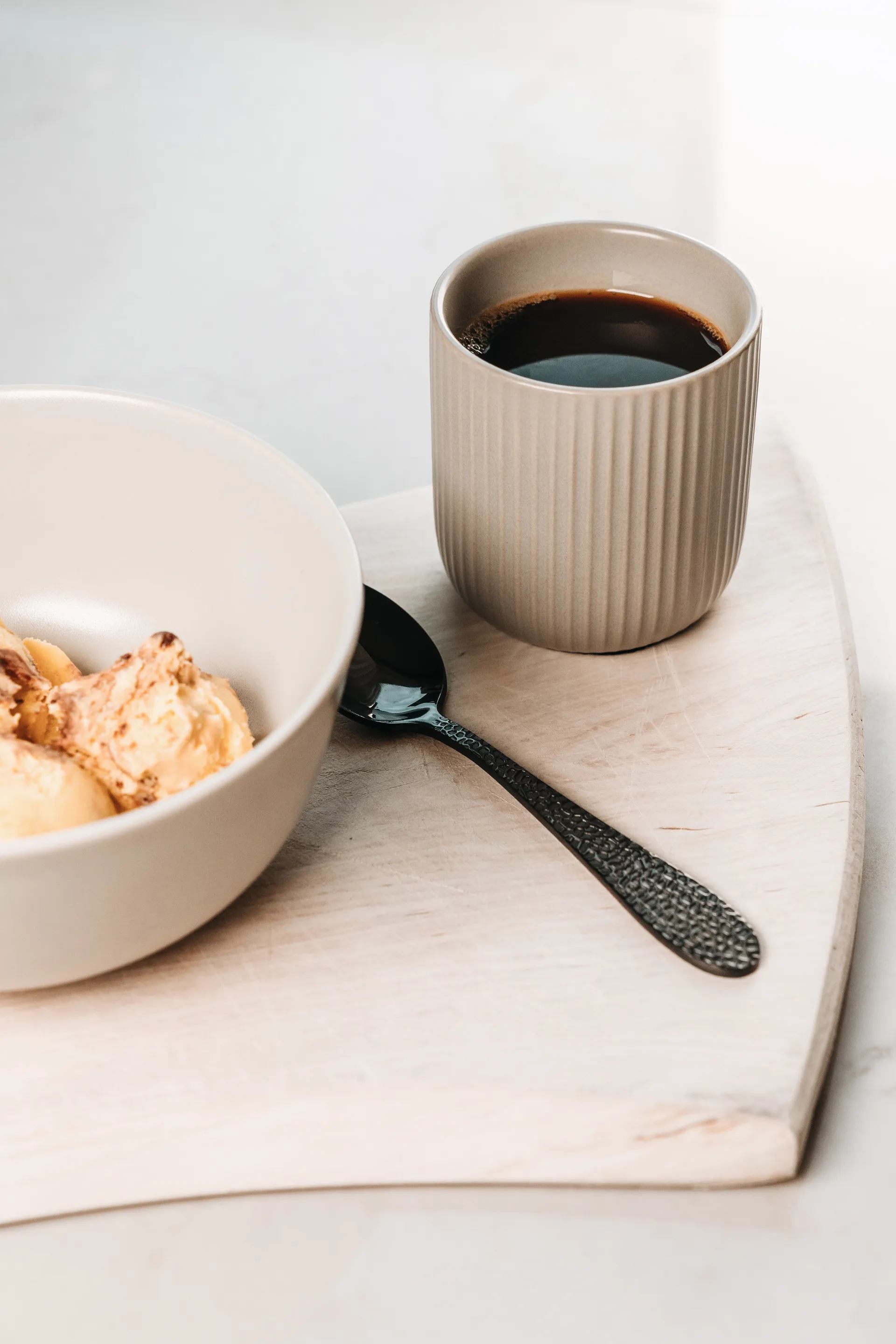 Duga muki 20 cl 4-pakkaus, Valkoinen, hiekanharmaa, antrasiitti, musta Vargen & Thor