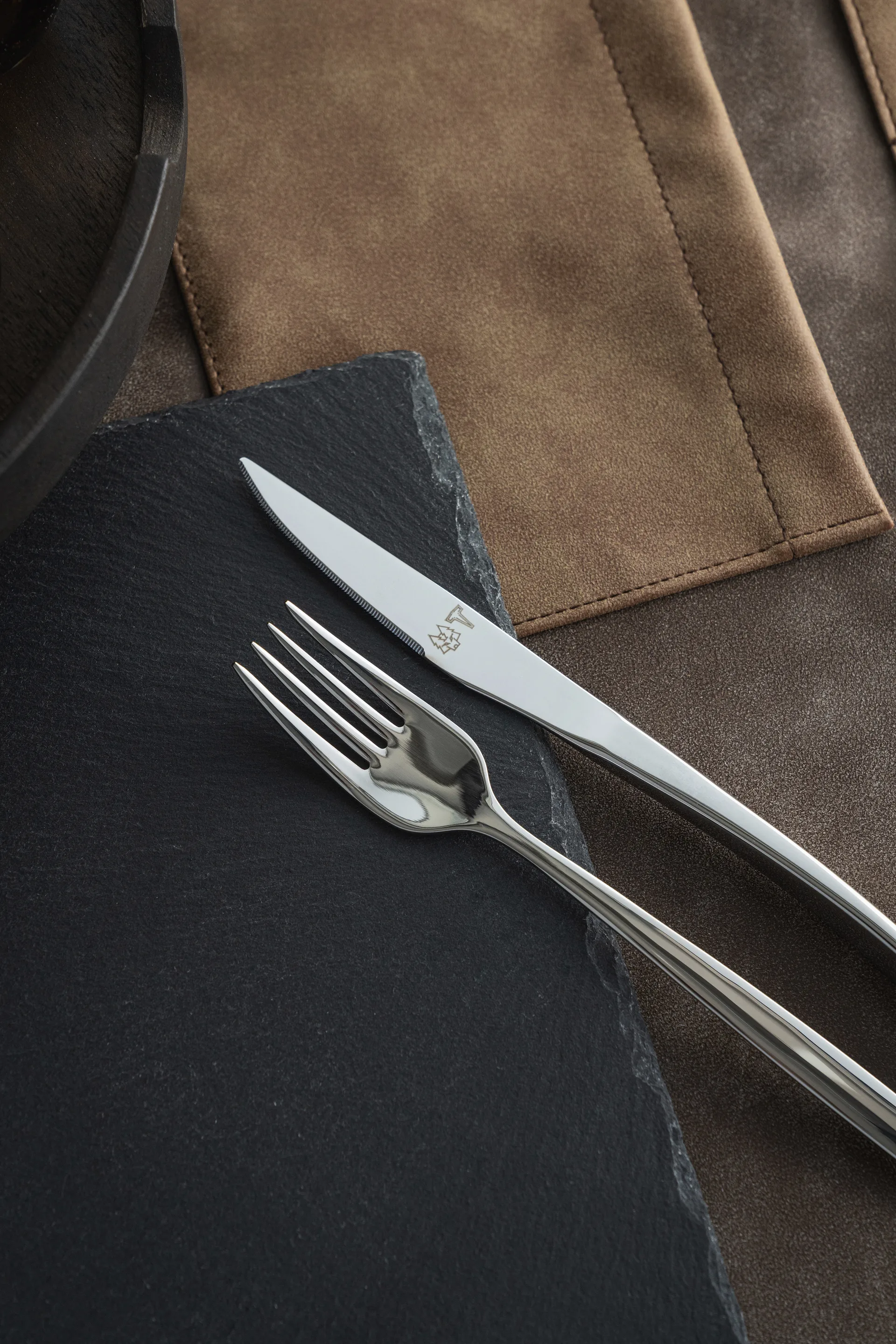 Hajen aterinsetti, 16 osaa Vargen & Thor