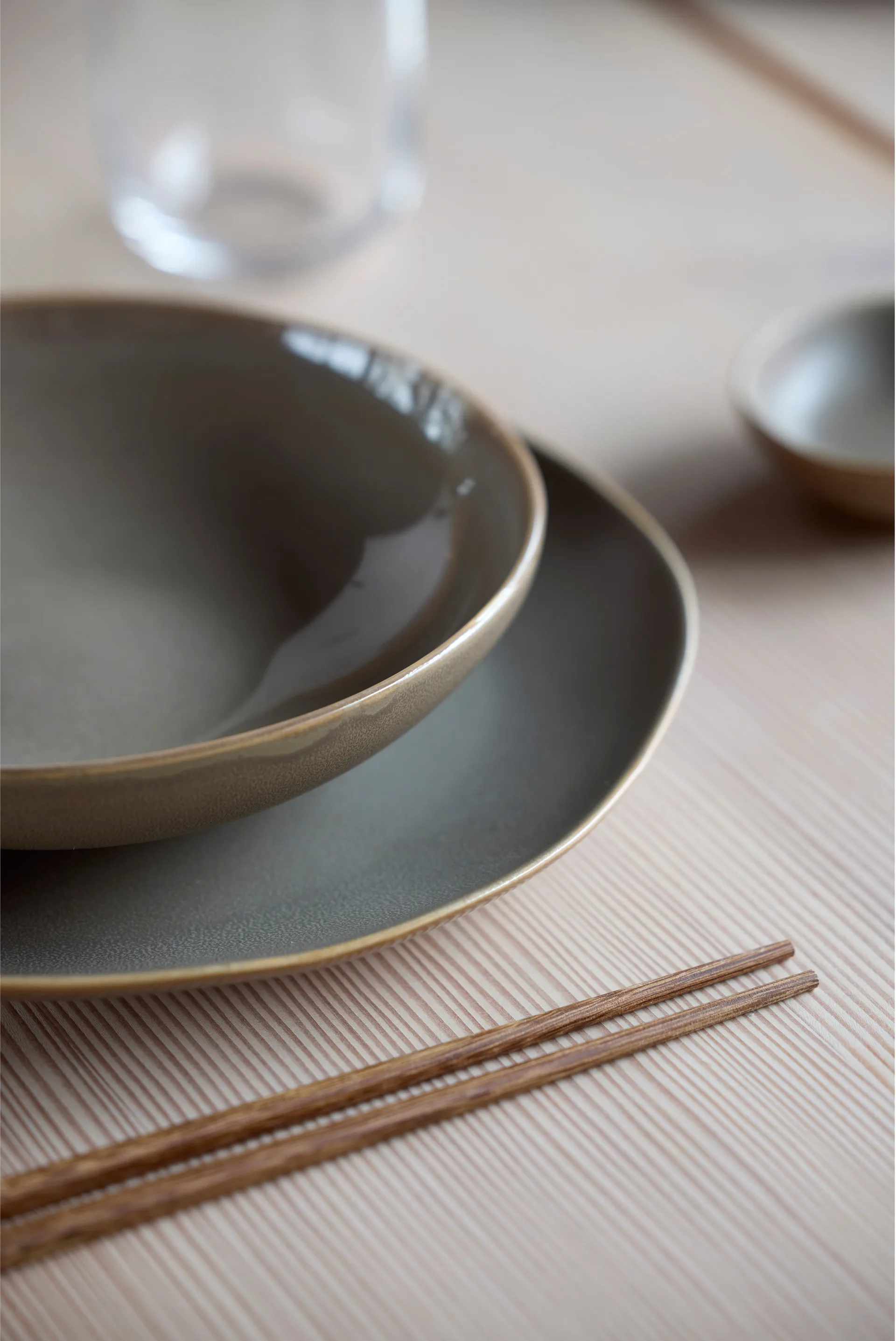 Shoku kulho Ø23 cm, Warm brown Villa Collection