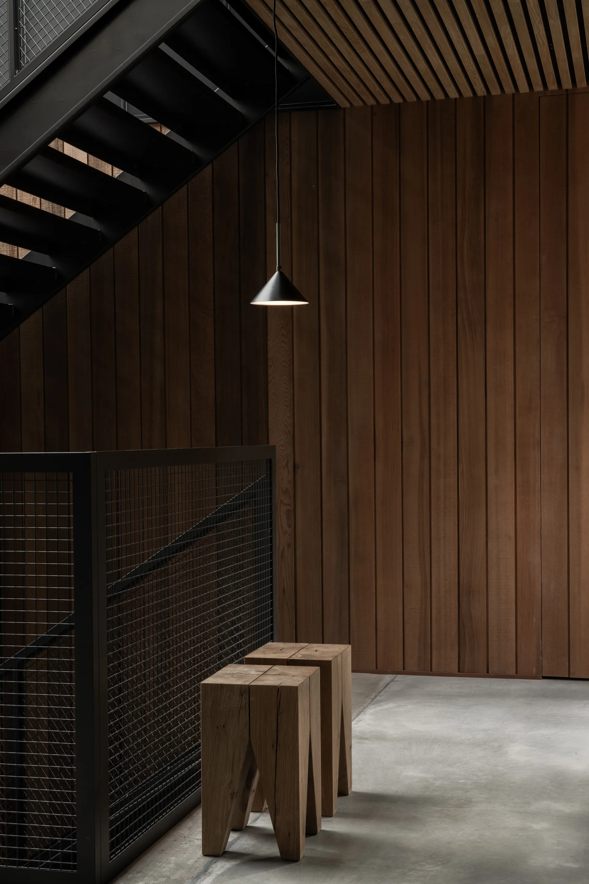 Kuro riippuvalaisin, Musta, Ø17×9 cm Watt & Veke