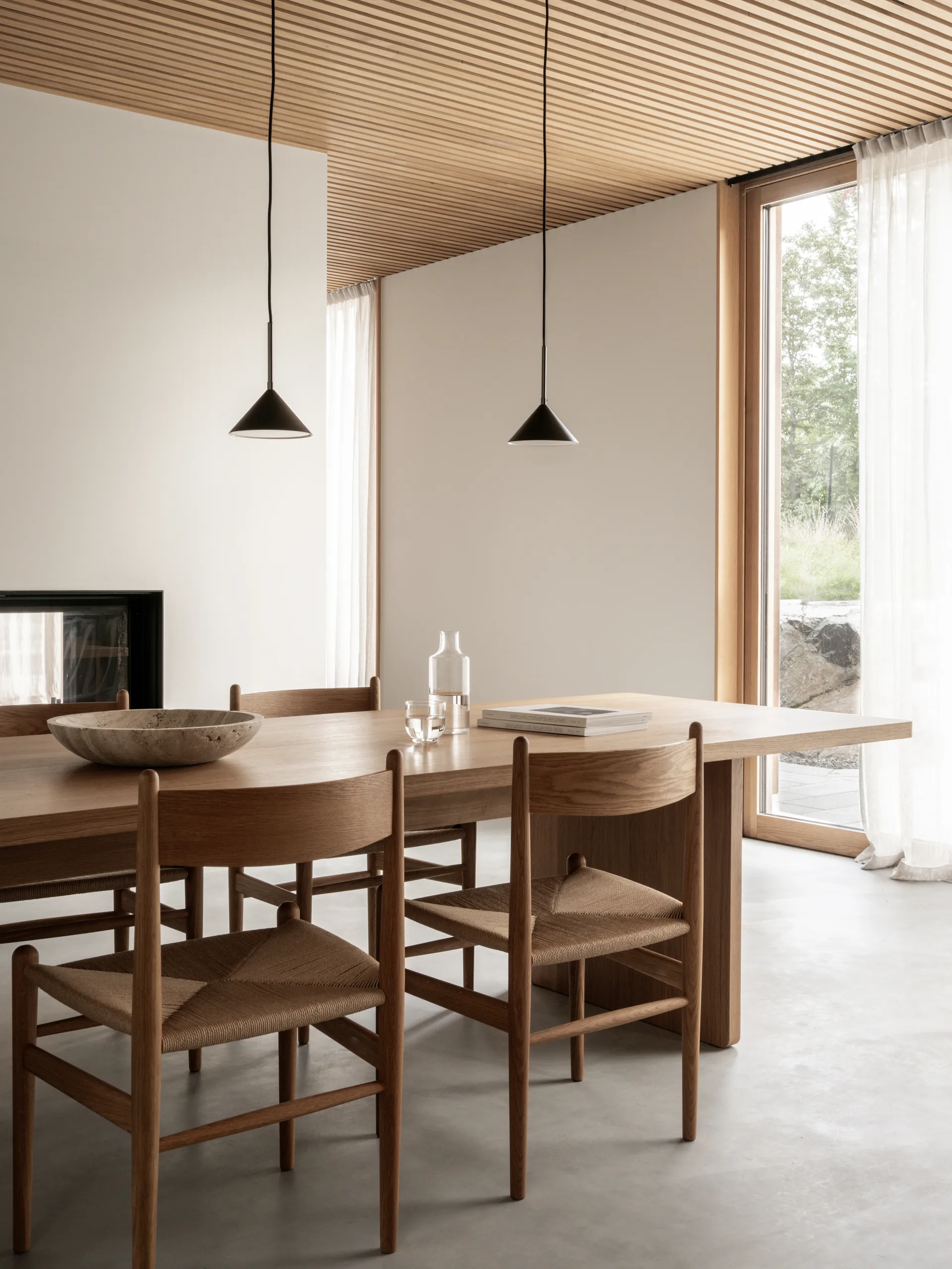 Kuro riippuvalaisin, Musta, Ø17×9 cm Watt & Veke