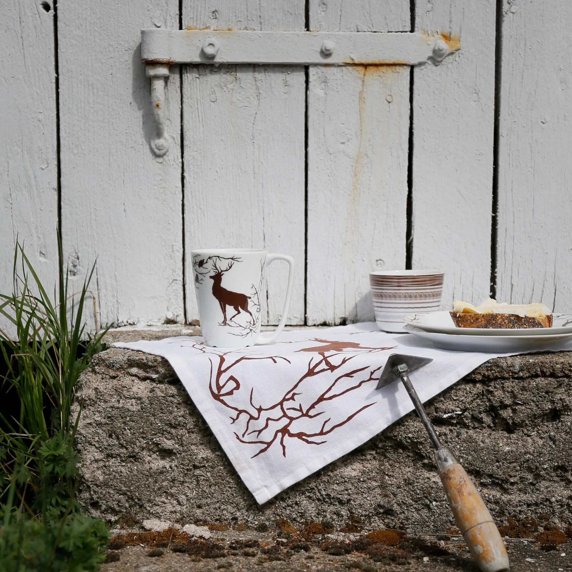 Alveskog pöytätabletti 33x47 cm, Valkoinen Wik & Walsøe