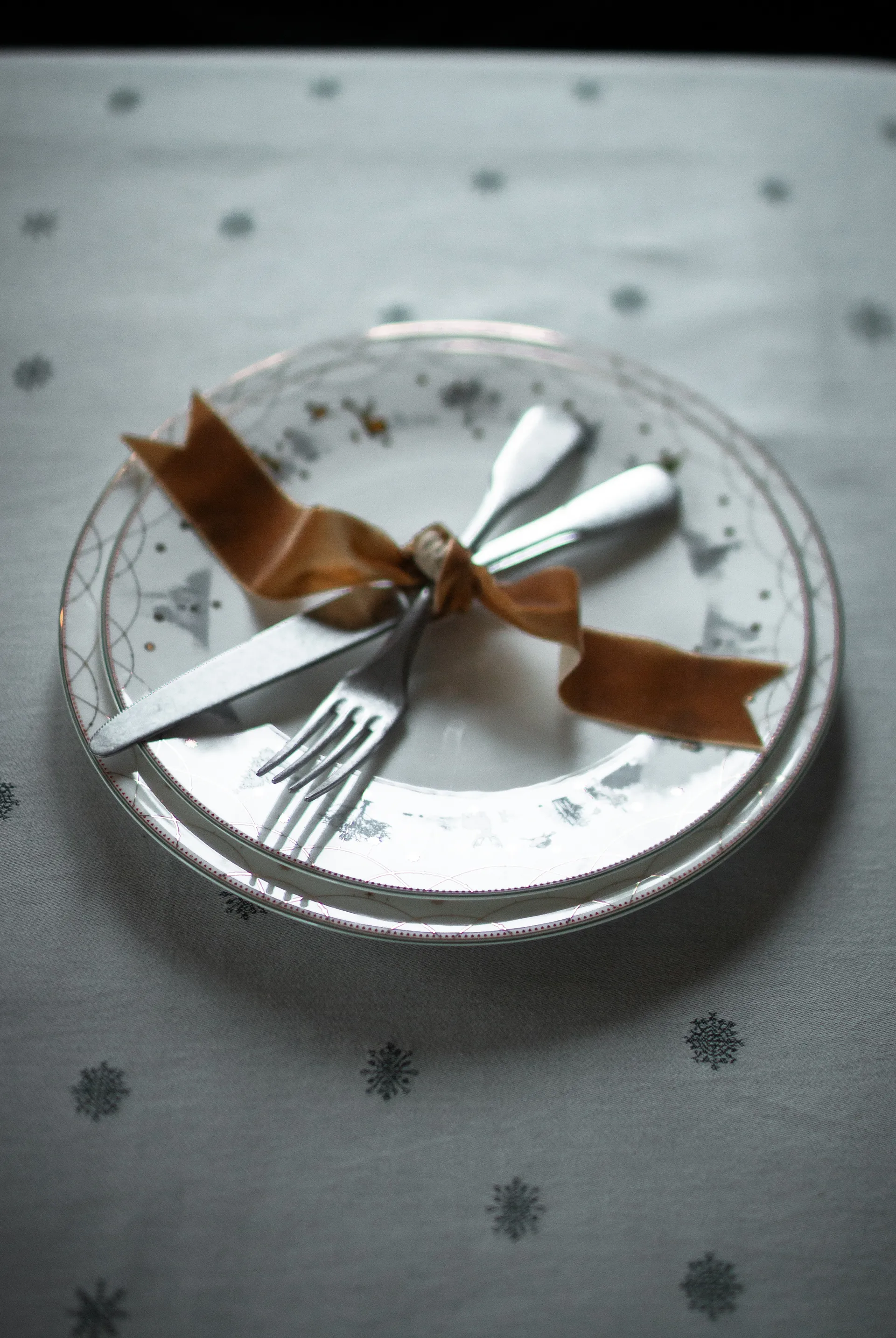 Jouluaamun pöytäliina, Valko-vihreä, 140x340 cm Wik & Walsøe