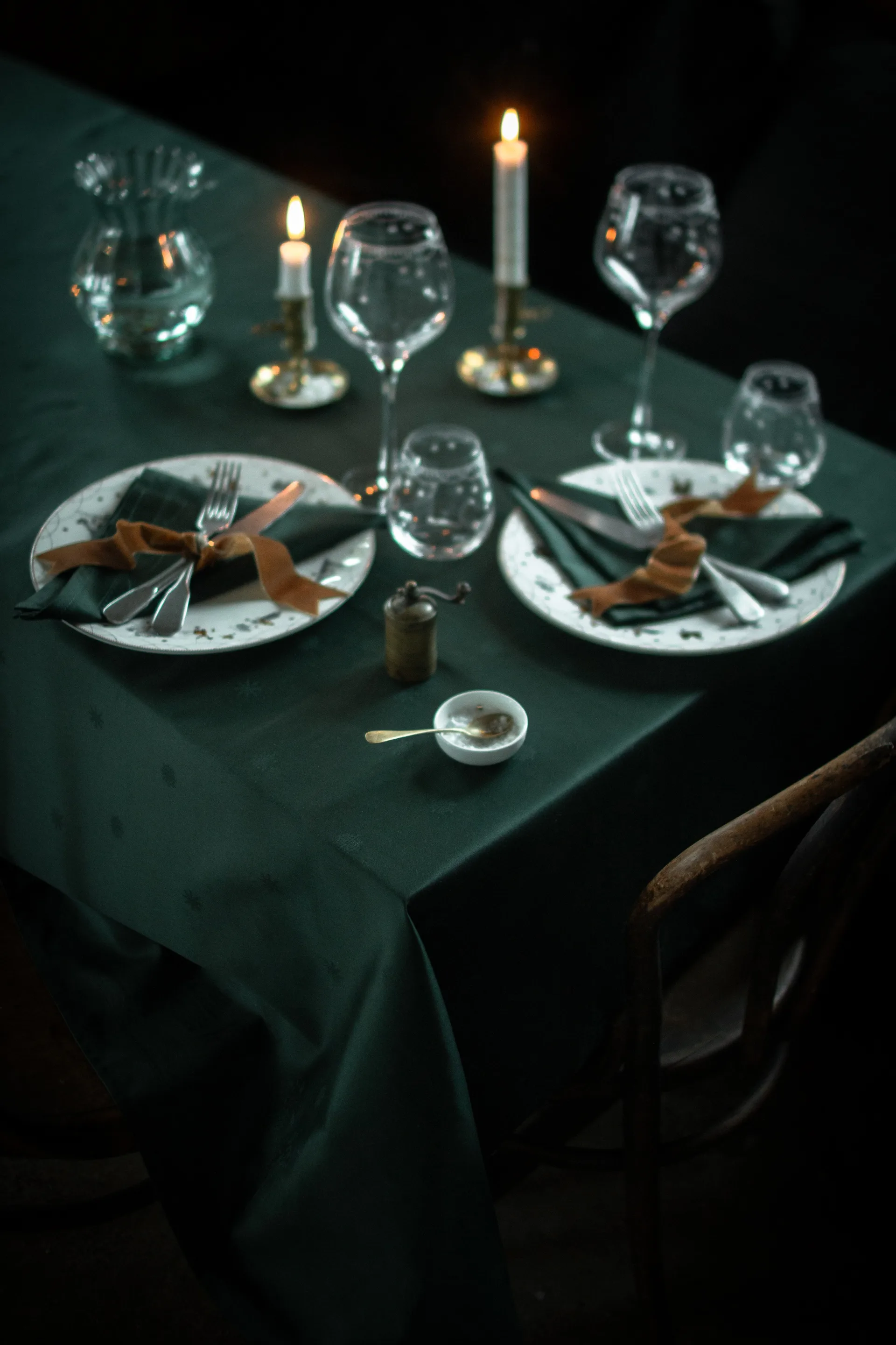 Jouluaamun pöytäliina, Vihreä, 140x240 cm Wik & Walsøe