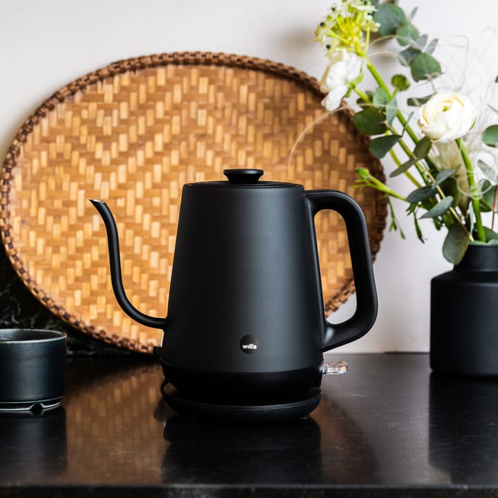 WSPOK-1000B pour over vedenkeitin, Mattamusta Wilfa