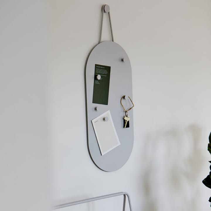 A-Bulletin Board -ilmoitustaulu, Soft grey, sis. magneetit Zone Denmark