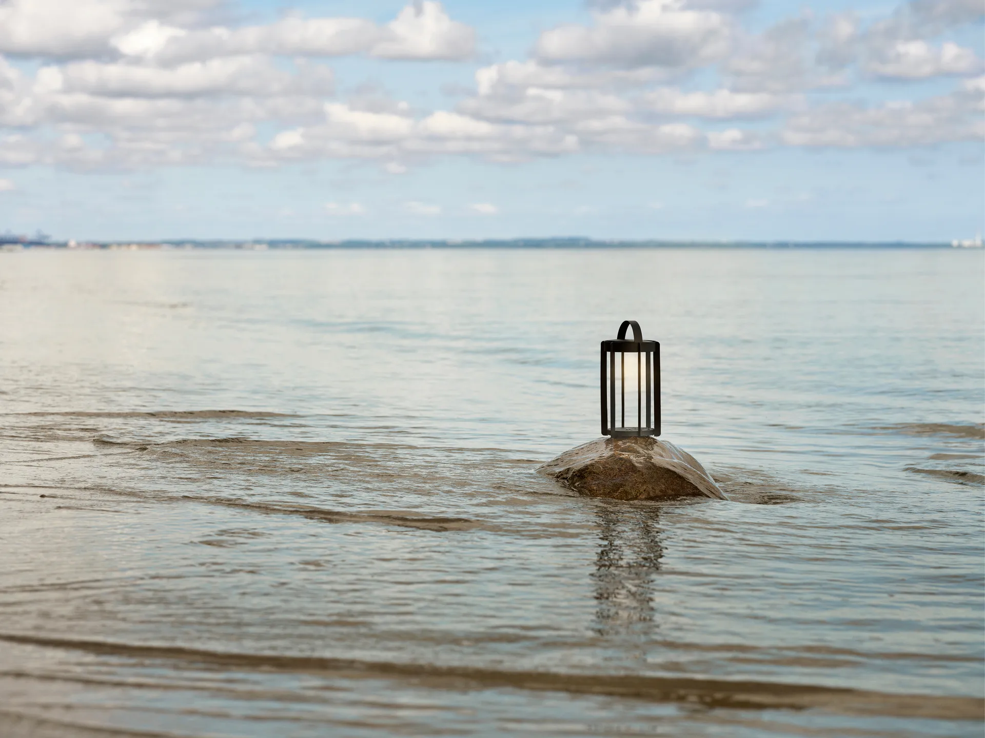 Firefly Lanterna kannettava LED-lamppu, Black Aluminium Zone Denmark