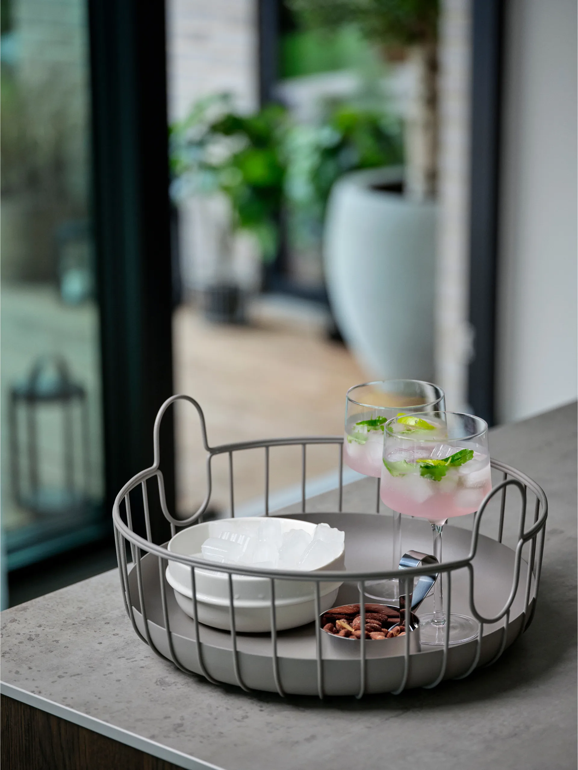 Inu kori Ø38x18 cm, Taupe Zone Denmark