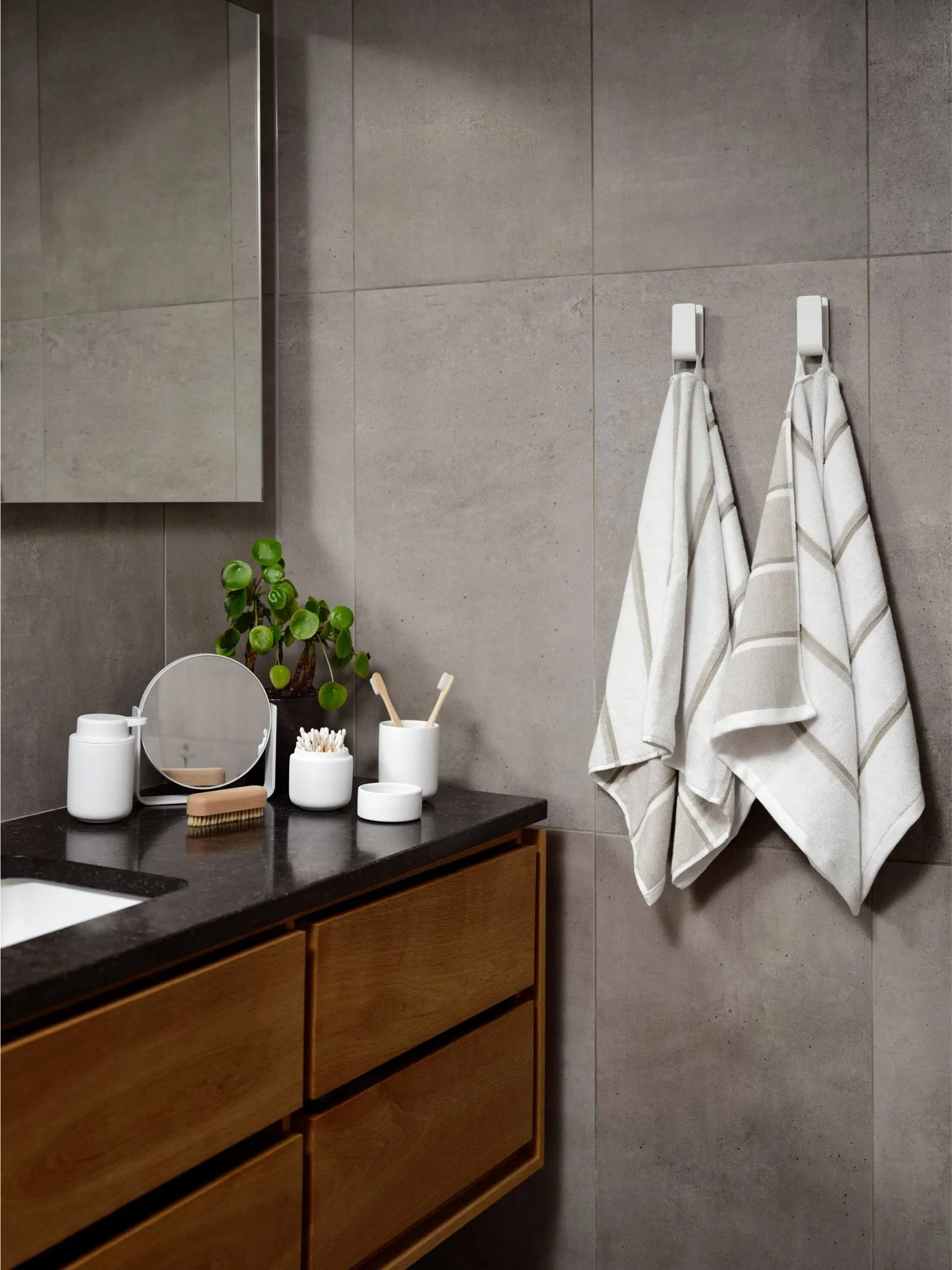 saunapyyhe, White-soft grey-eucalyptus, 50x100 cm Zone Denmark