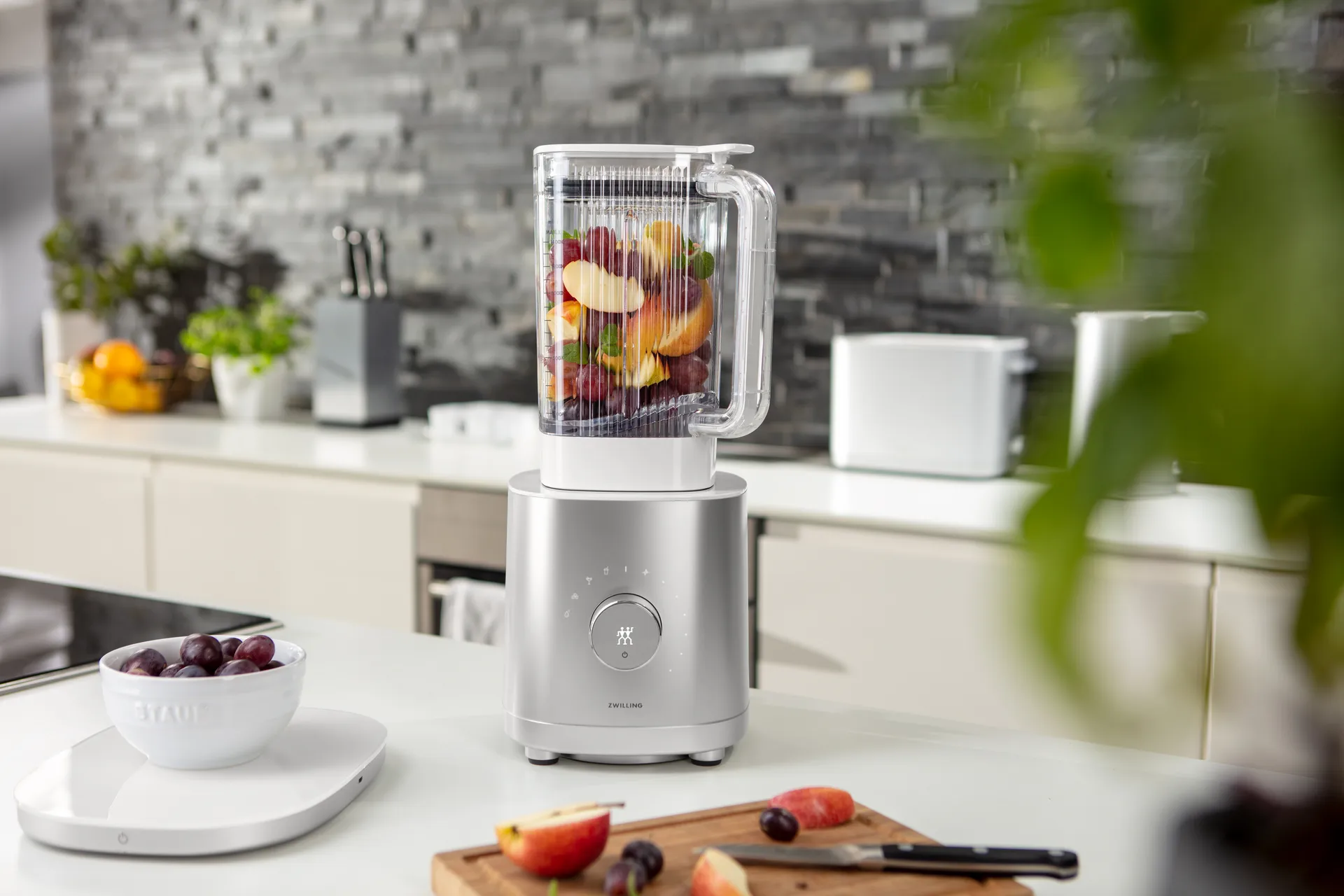 Zwilling-blenderi AC-moottori 1,4 L, Hopea Zwilling