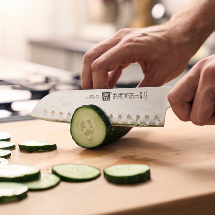 Zwilling Gourmet santokuveitsi 18 cm, Musta-ruostumaton teräs Zwilling